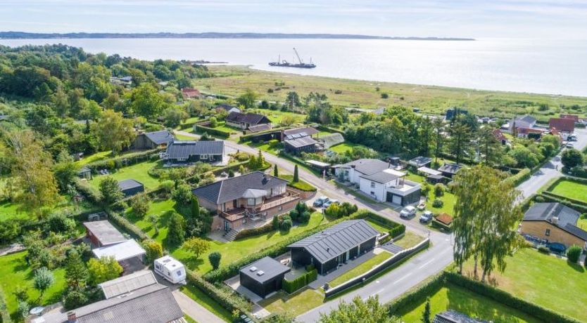 Photo of "Øgoti" - 250m from the sea