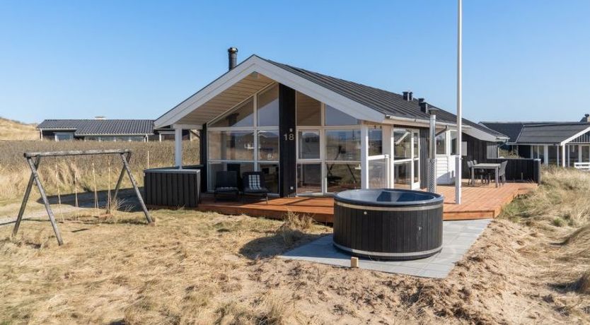 Photo of "Ulf" - 100m from the sea