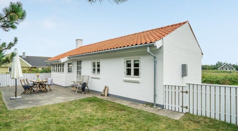 Photo of "Meindor" - 350m from the sea