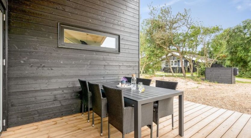 Photo of "Edmond" - 995m from the sea