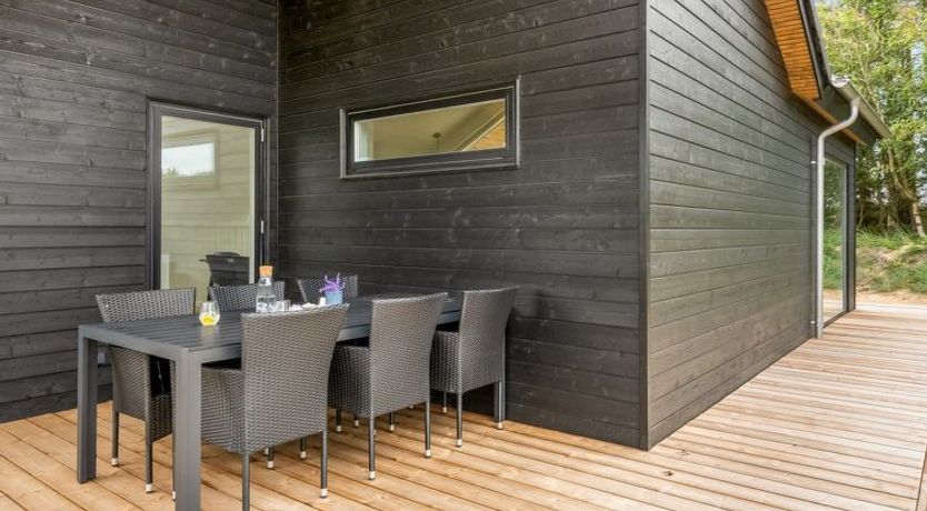 Photo of "Edmond" - 995m from the sea