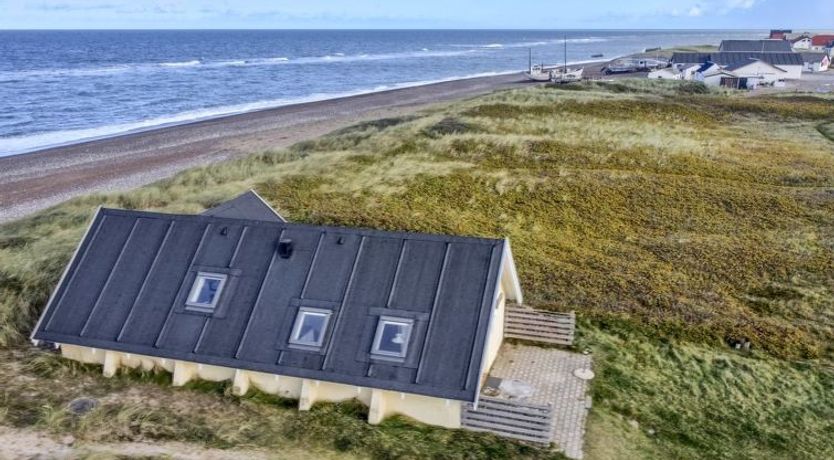 Photo of "Ebba" - 25m from the sea