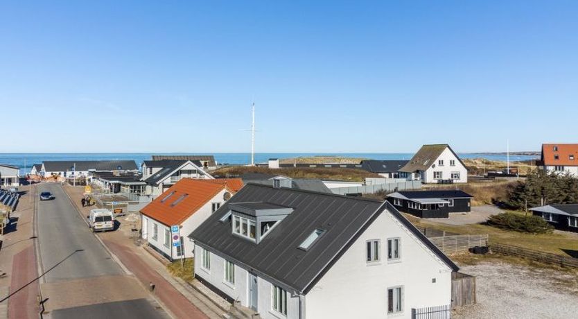 Photo of "Thilla" - 100m from the sea