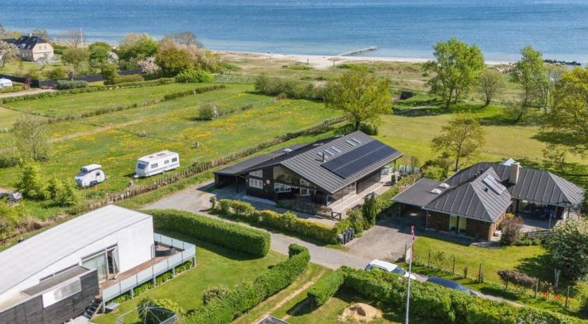 Photo of "Elba" - 100m from the sea