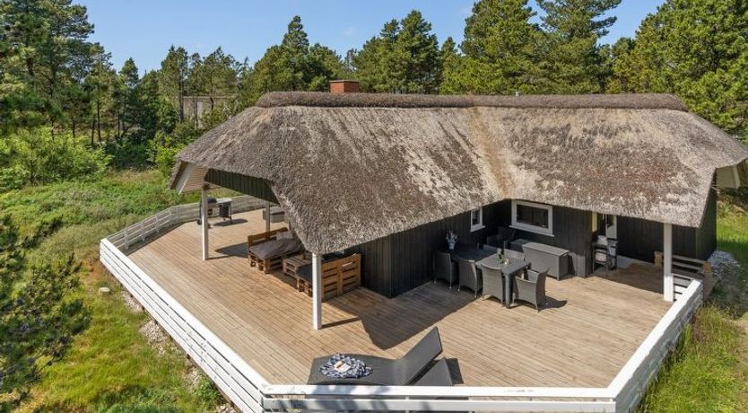 Photo of "Lin" - 2.9km from the sea