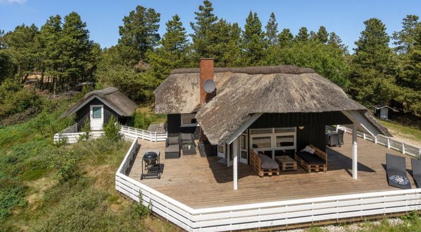 Photo of "Lin" - 2.9km from the sea