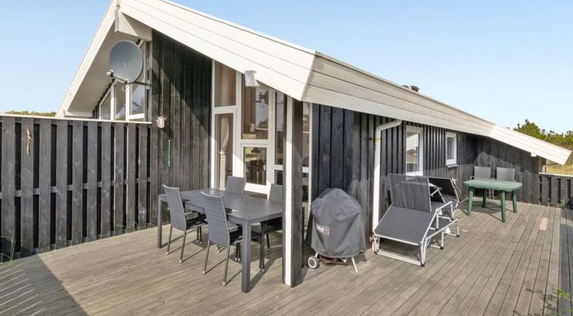 Photo of "Rosali" - 500m from the sea