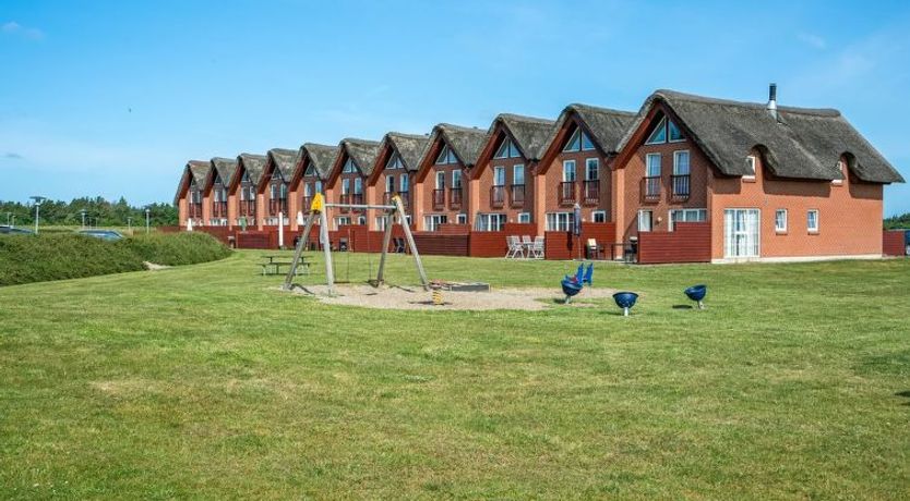 Photo of "Henrietta" - 3.5km from the sea