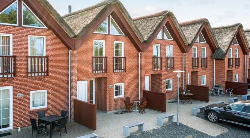 Photo of "Henrietta" - 3.5km from the sea