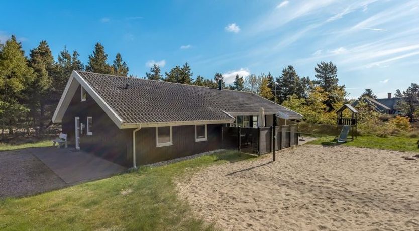 Photo of "Livni" - 3.8km from the sea