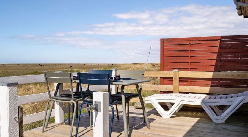 Photo of "Blomma" - 350m from the sea