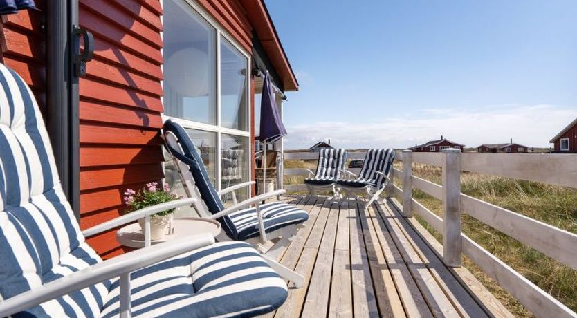 Photo of "Blomma" - 350m from the sea