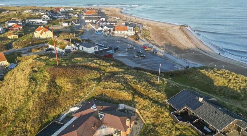 Photo of "Fris" - 100m from the sea