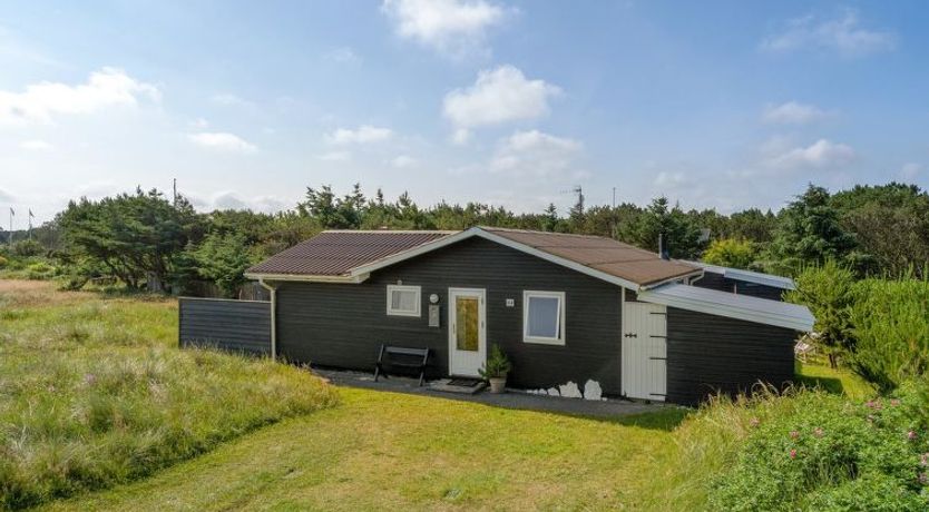 Photo of "Vuokko" - 400m from the sea