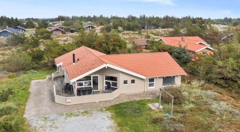 Photo of "Zoya" - 900m from the sea