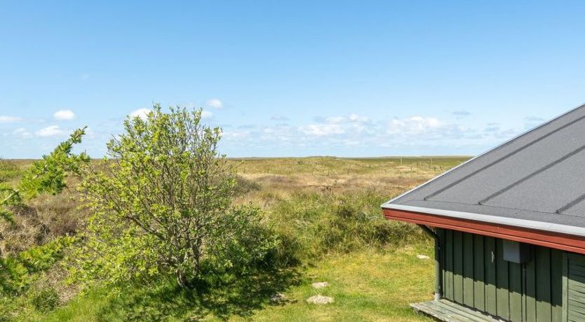 Photo of "Zekine" - 2.5km from the sea