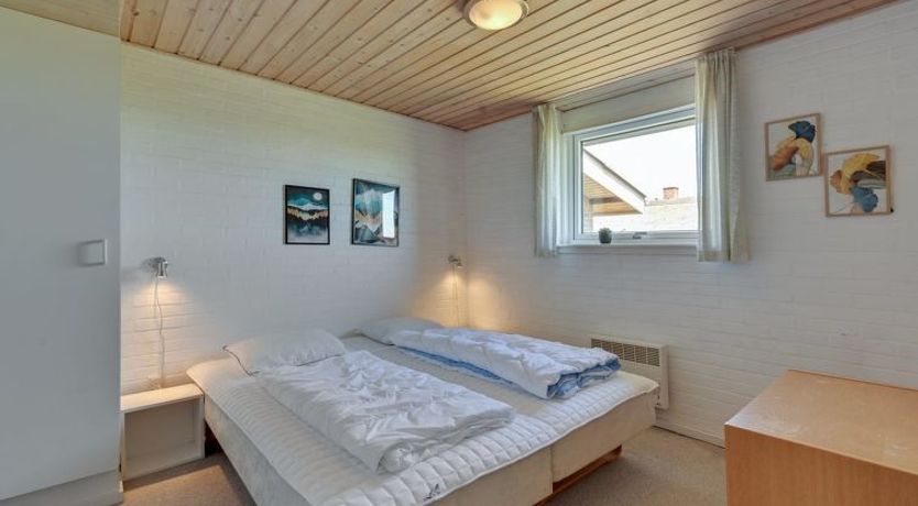 Photo of "Nanette" - 300m to the fjord