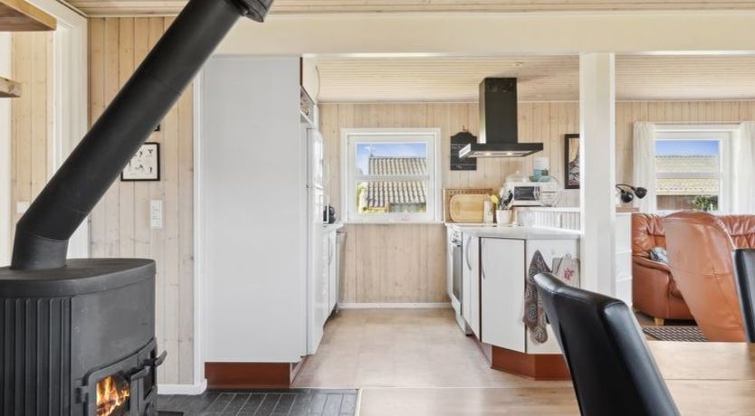 Photo of "Andor" - 500m from the sea