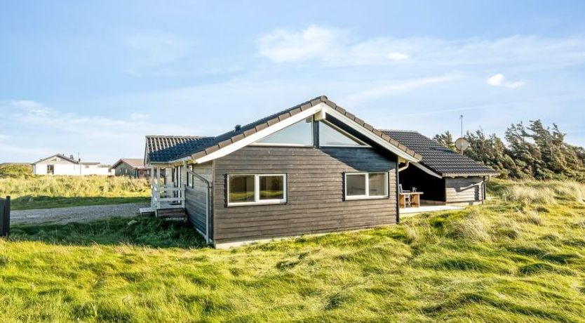 Photo of "Horsten" - 350m from the sea