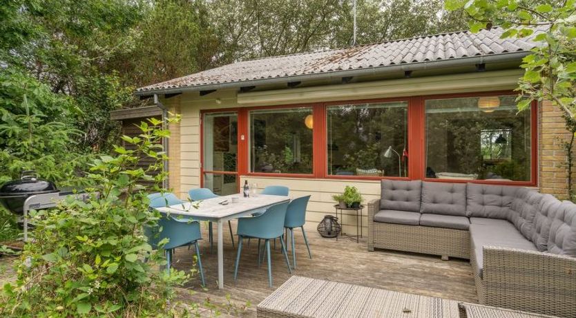 Photo of "Flor" - 900m from the sea