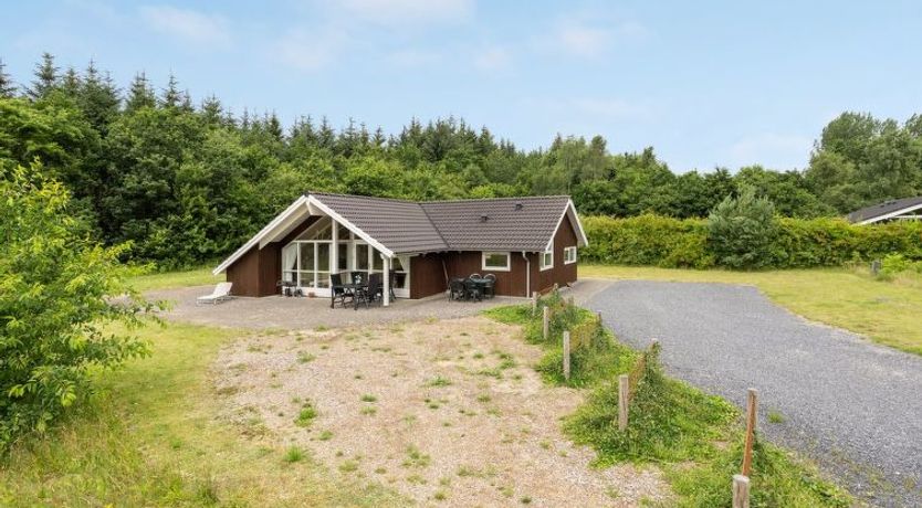 Photo of "Arnika" - 28km from the sea