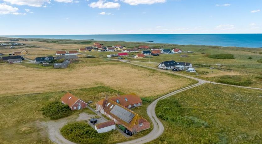 Photo of "Answald" - 250m from the sea