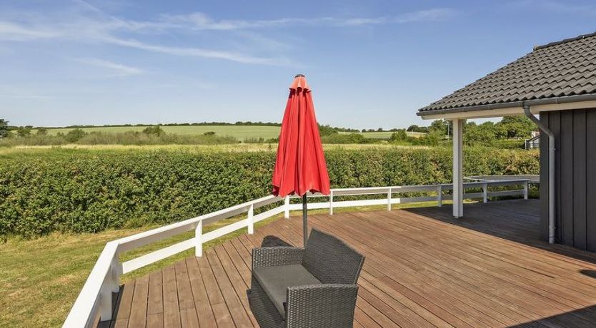 Photo of "Kierstine" - 100m from the sea