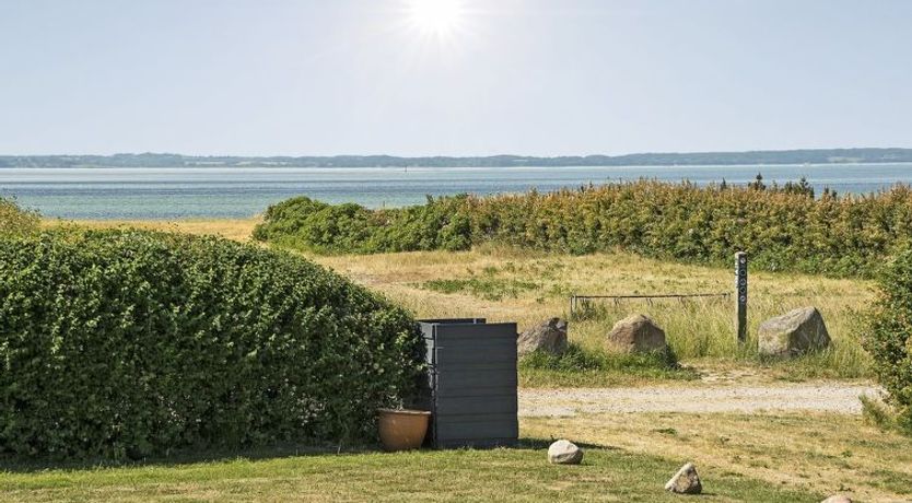 Photo of "Kierstine" - 100m from the sea