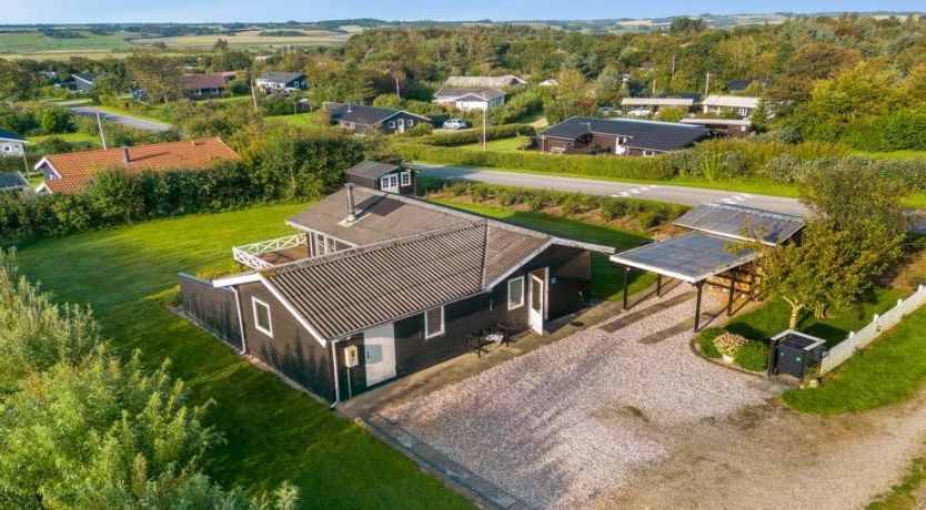 Photo of "Awer" - 300m to the fjord