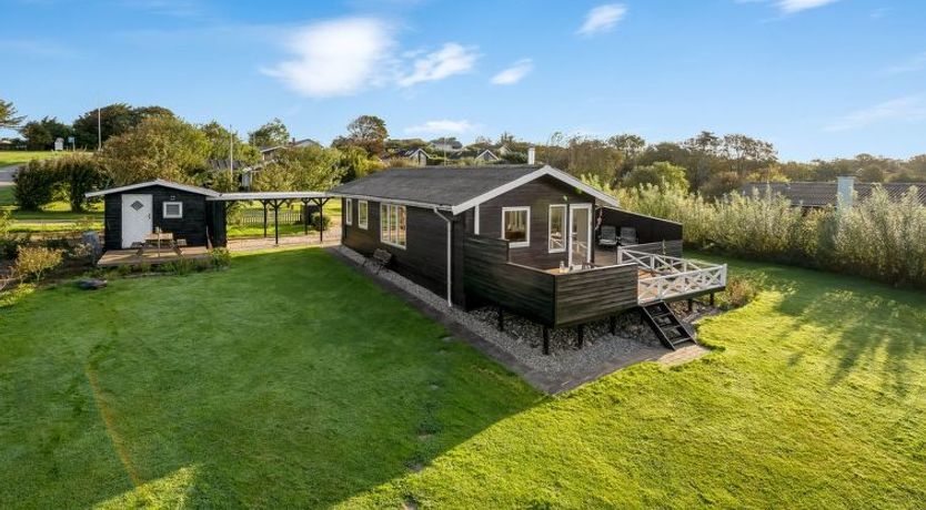 Photo of "Awer" - 300m to the fjord