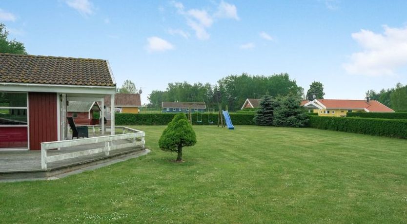 Photo of "Folke" - 250m from the sea