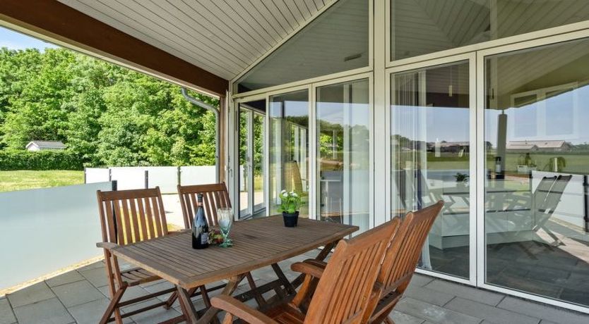 Photo of "Helena" - 250m from the sea