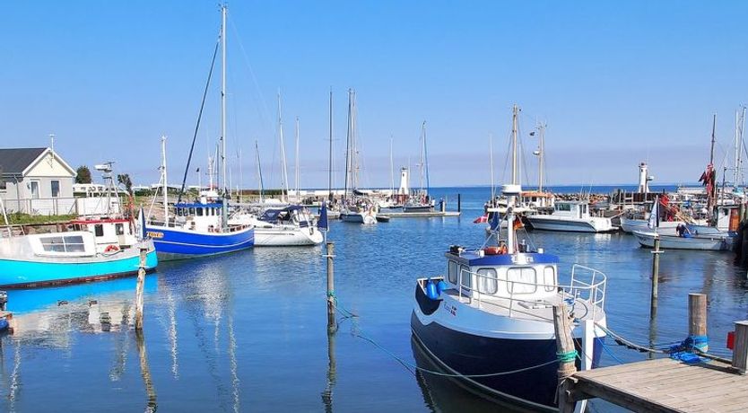 Photo of "Hera" - 200m from the sea