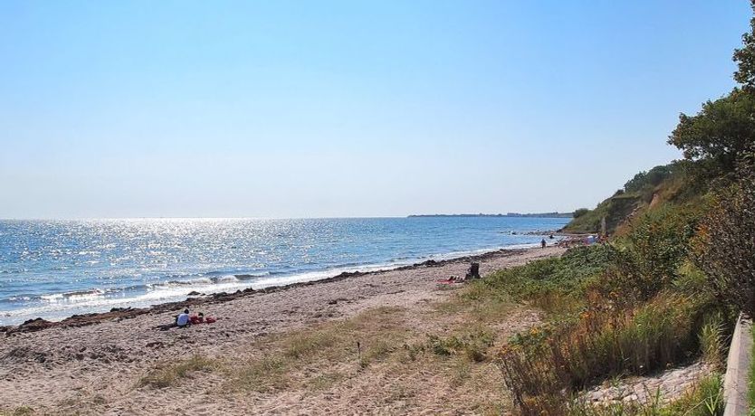 Photo of "Hera" - 200m from the sea