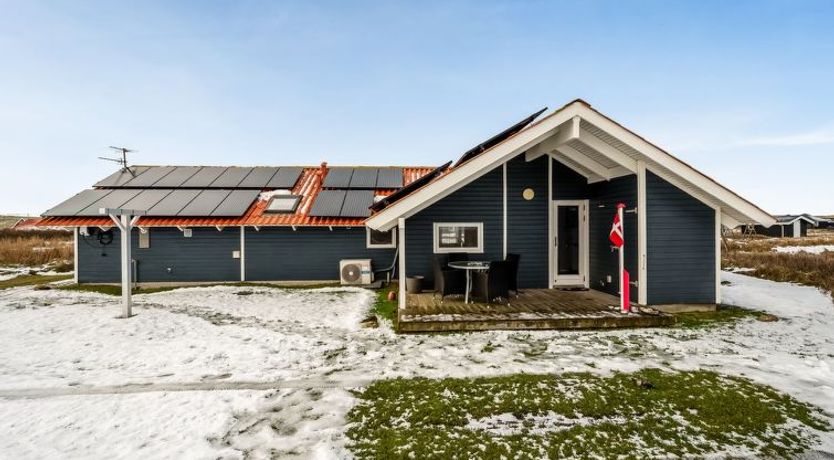 Photo of "Doris" - 150m from the sea