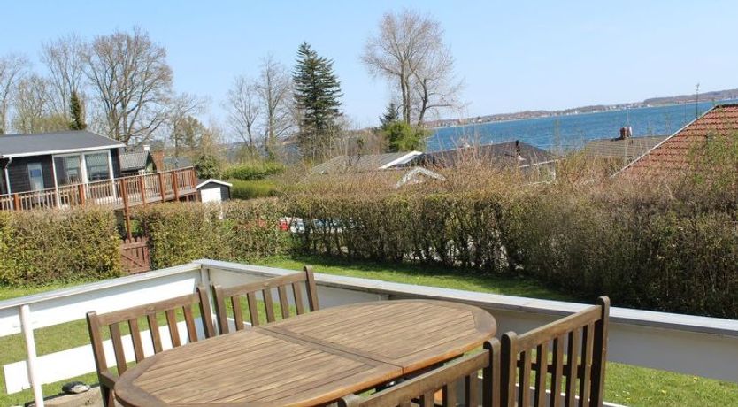 Photo of "Tekla" - 70m to the fjord