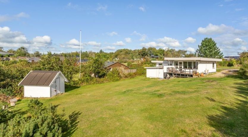 Photo of "Tomine" - 500m to the fjord