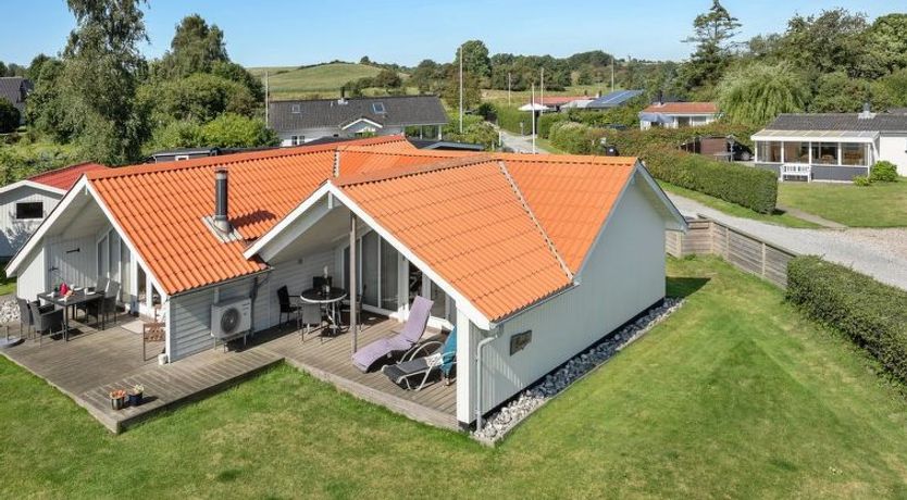 Photo of "Katrina" - 50m to the fjord