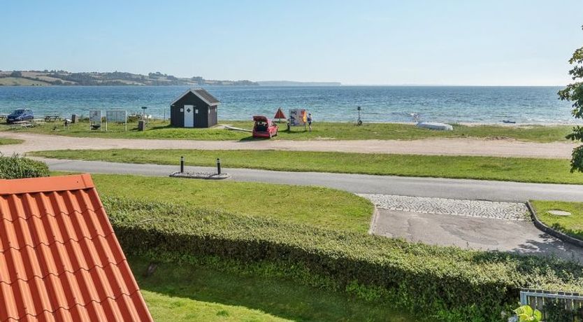 Photo of "Katrina" - 50m to the fjord