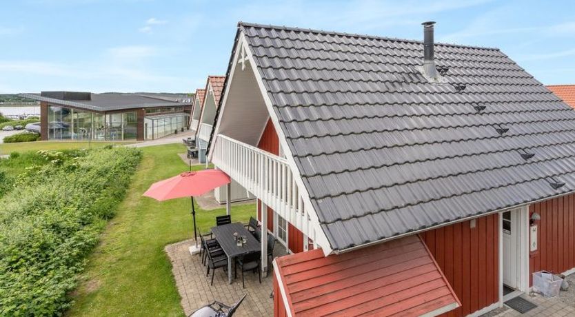 Photo of "Uffe" - 100m to the fjord