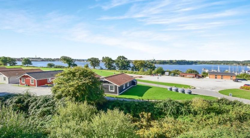 Photo of "Uffe" - 100m to the fjord