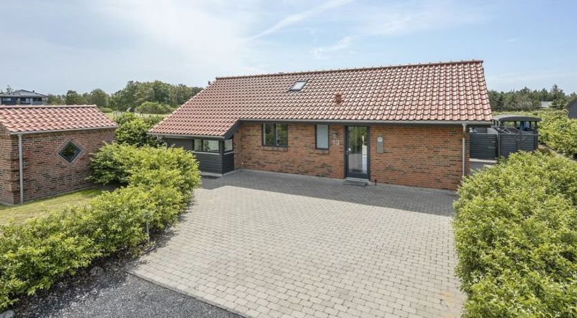 Photo of "Donka" - 300m to the fjord