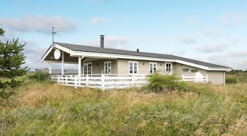 Photo of "Dortea" - 600m from the sea