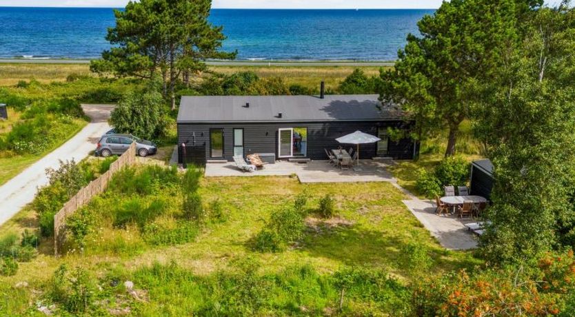 Photo of "Gjorgje" - 100m from the sea