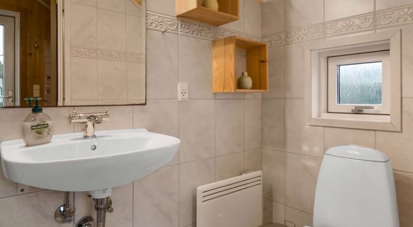 Photo of "Thit" - 1.2km to the fjord