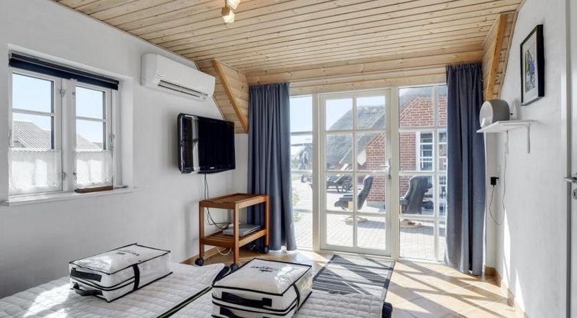 Photo of "Lavina" - 950m from the sea