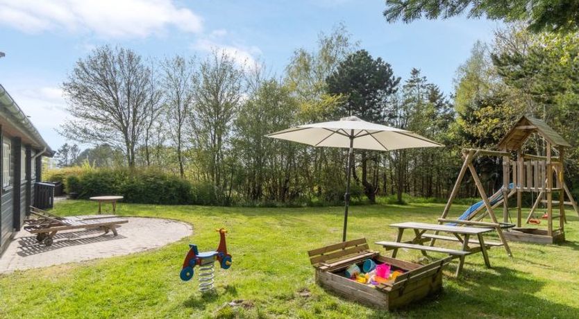 Photo of "Till" - 1.6km from the sea