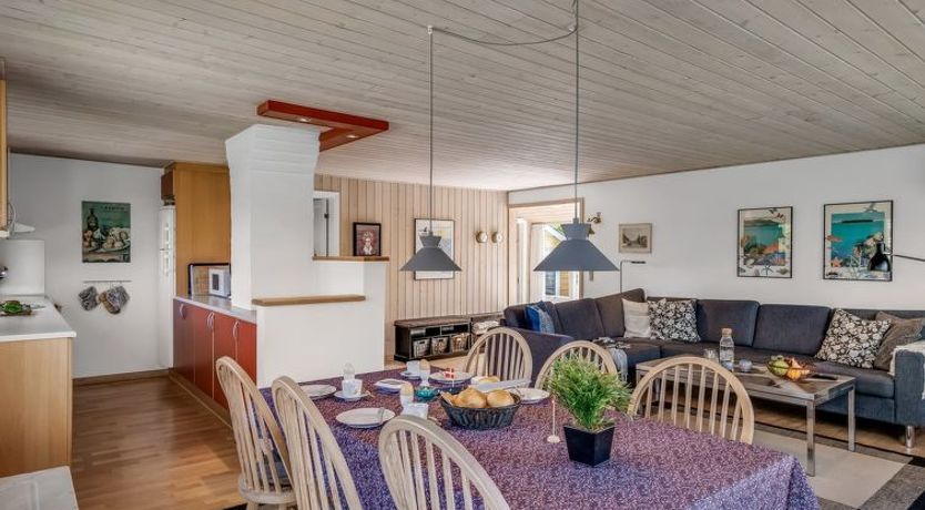 Photo of "Tedora" - 300m from the sea