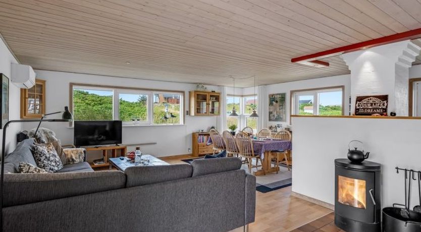 Photo of "Tedora" - 300m from the sea