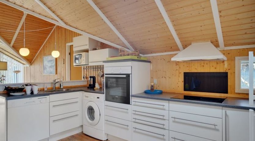 Photo of "Norna" - 300m from the sea